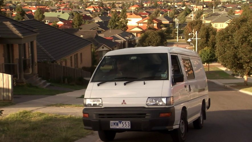 2006 Mitsubishi Express [SJ]