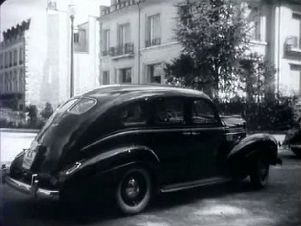 1939 Chrysler Royal [C-22]