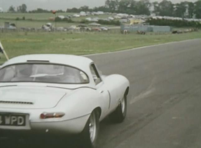 1961 Jaguar E-Type Lightweight [850006]