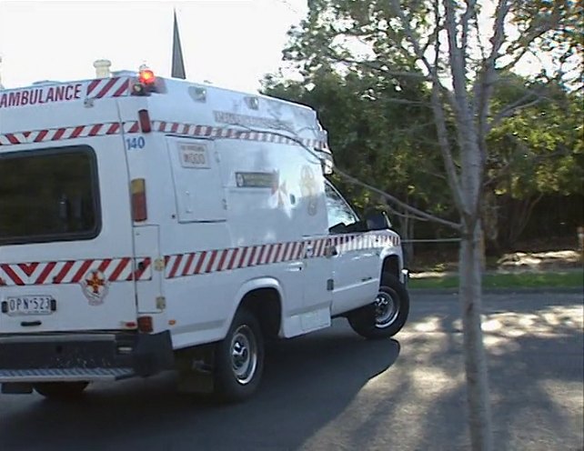 1997 GMC Sierra Ambulance 2500 Mader International [GMT480]