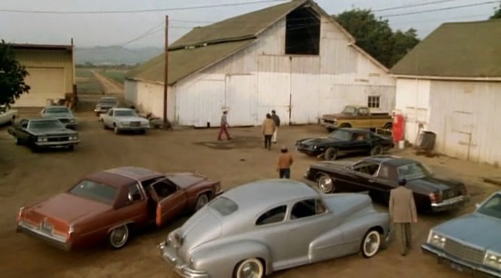 1948 Pontiac Torpedo Sedan-Coupe