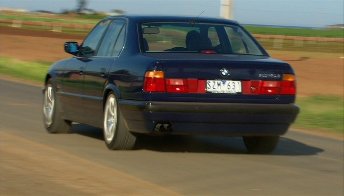 1992 BMW 525i [E34]