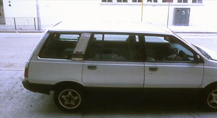 1983 Mitsubishi Space Wagon [D00]