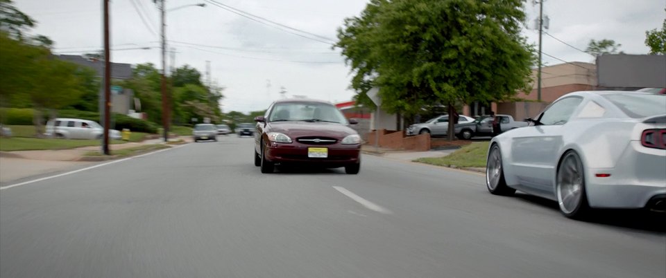 2000 Ford Taurus [D186]