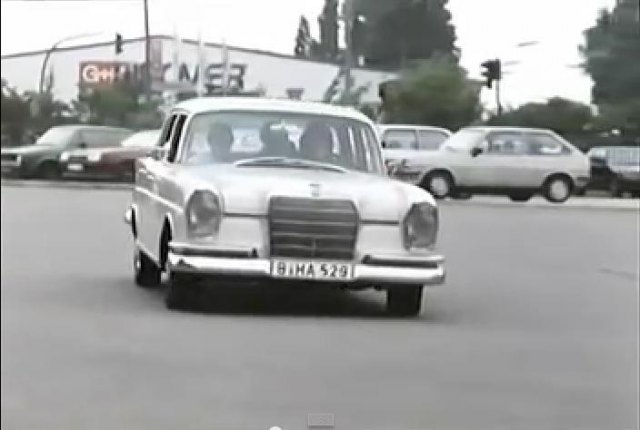 Mercedes-Benz 220 S [W111]