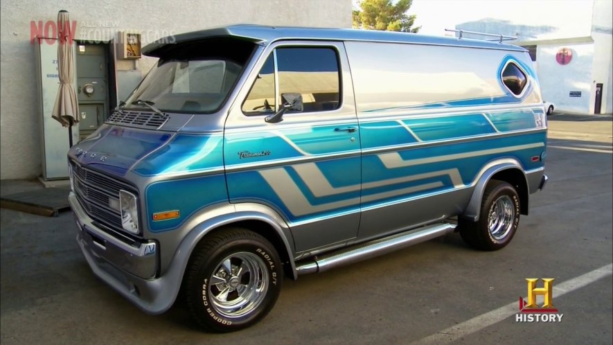 1977 Dodge Tradesman [B-200]