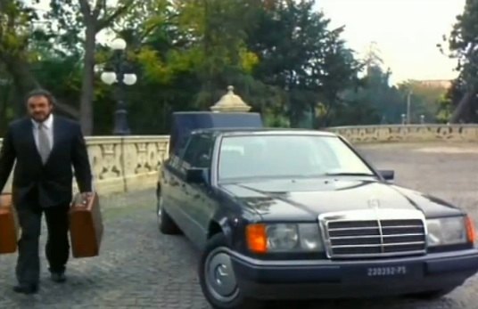 1990 Mercedes-Benz [V124]