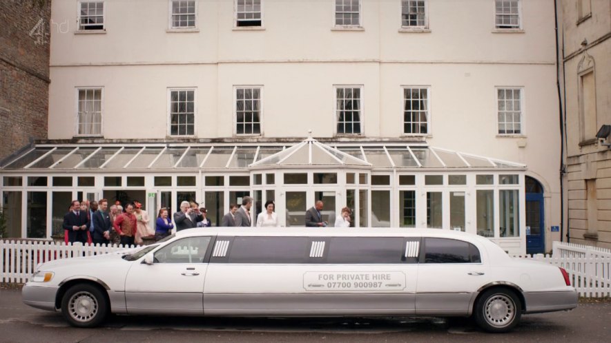 1998 Lincoln Town Car Stretched Limousine