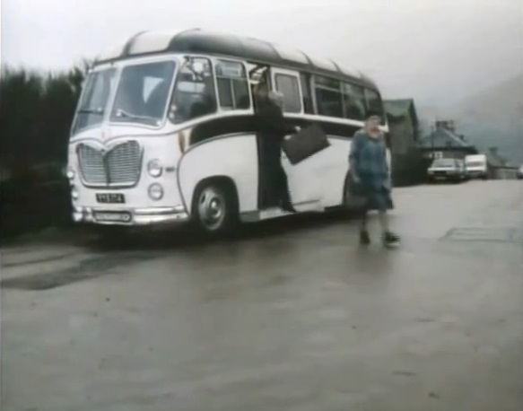 1960 Bedford C5 Z1 Duple Vista