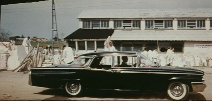 1960 Mercury Monterey 4-Door Sedan [58A]