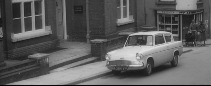 1961 Ford Anglia Deluxe [105E]