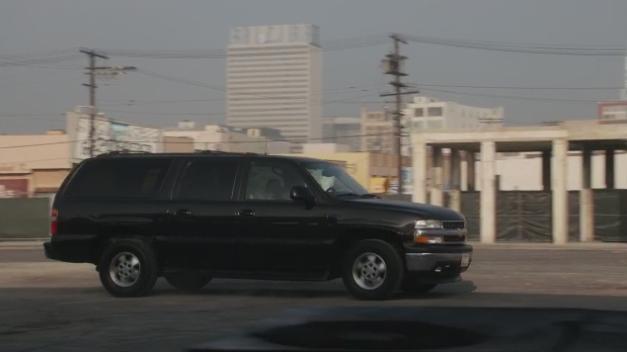 2001 Chevrolet Suburban 1500 [GMT830]