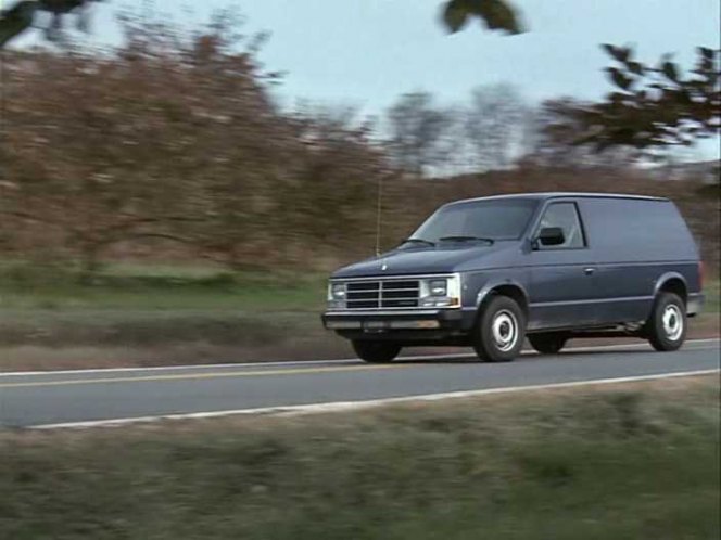 1989 Dodge Caravan C/V