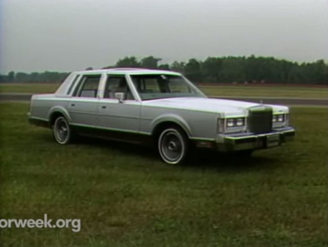 1986 Lincoln Town Car [54D]