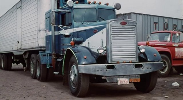 Peterbilt 351