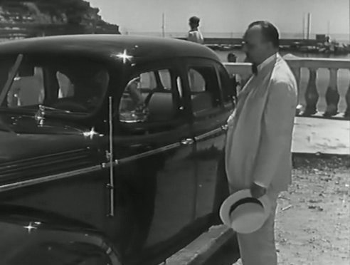 1938 Graham Four-Door Sedan 'Sharknose'