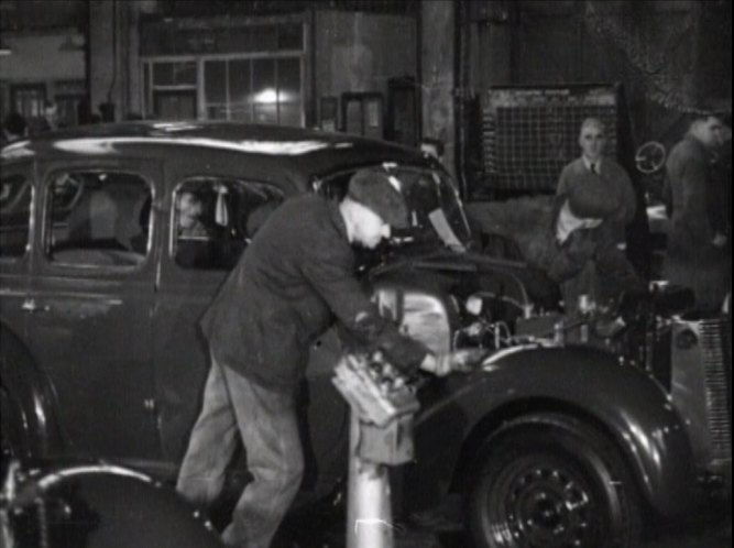 1946 Austin Sixteen [BS1]