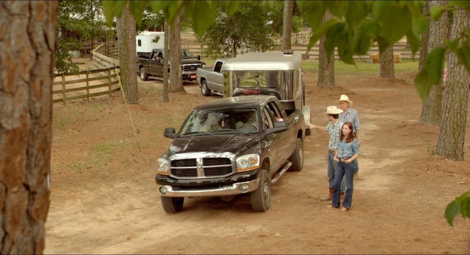 2006 Dodge Ram Mega Cab