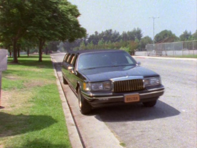 1993 Lincoln Town Car Stretched Limousine