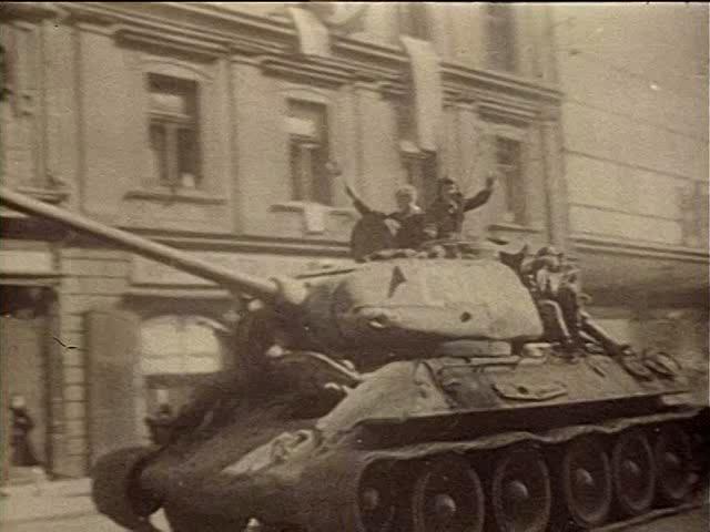 1944 Omsktransmash T-34/85