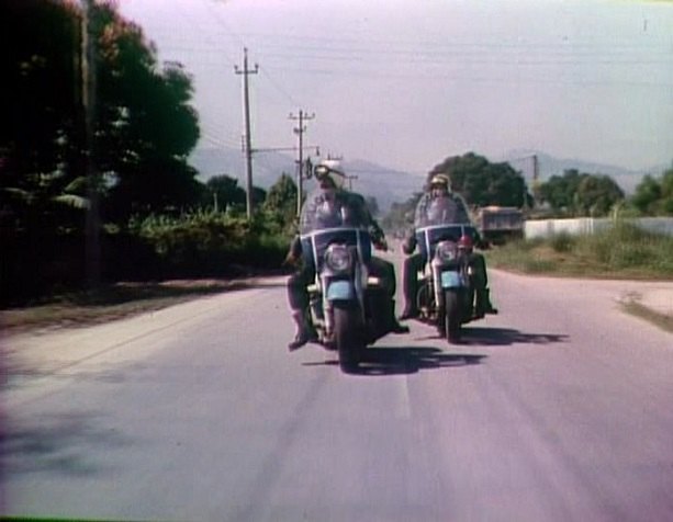 Harley-Davidson FLHP Electra Glide