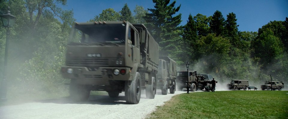 Stewart & Stevenson M1078 LMTV