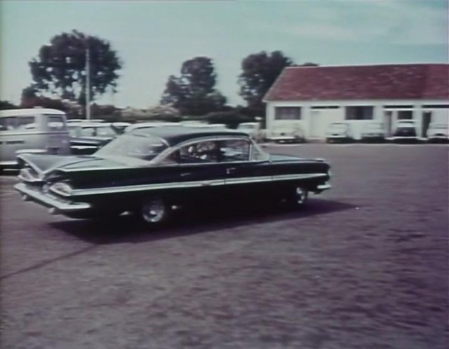 1959 Chevrolet Impala Four-Door Sedan [1719]