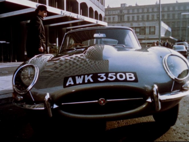 1964 Jaguar E-Type 4.2 FHC Series I [1E20006]