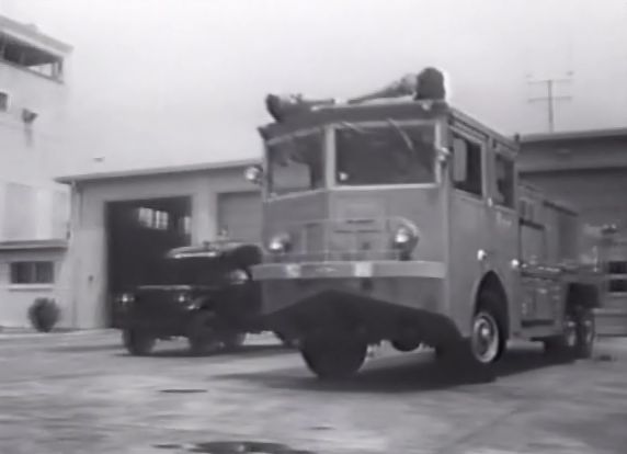 1952 American LaFrance O-11A USAF airfield foam unit