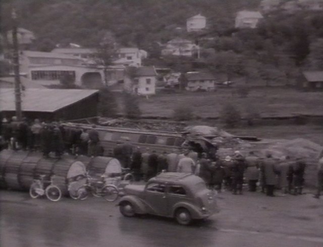 1940 Ford Anglia [E04A]