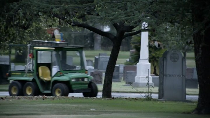 John Deere Gator