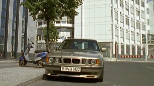 1993 BMW 540i [E34]