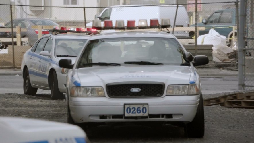 2010 Ford Crown Victoria Police Interceptor [P7B]