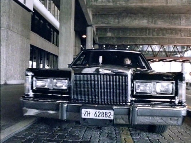 1988 Lincoln Town Car Stretched Limousine