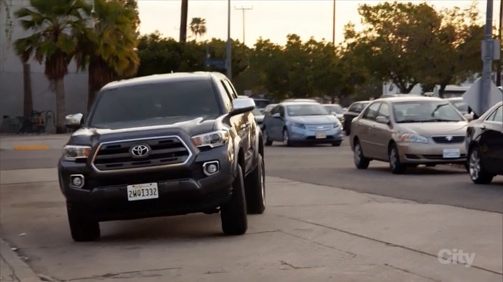 2016 Toyota Tacoma Limited Double Cab 4X4 [GRN305]