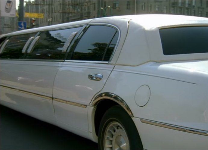 1998 Lincoln Town Car Stretched Limousine