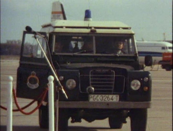 Land-Rover Santana 109'' Series III Station Wagon