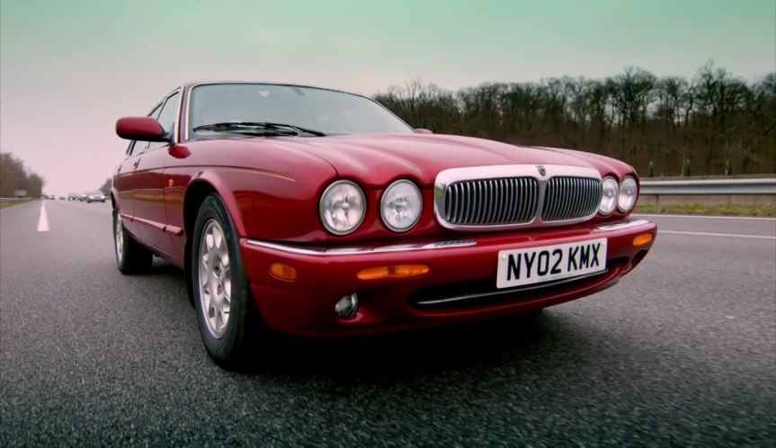 2002 Jaguar XJ8 Executive [X308]