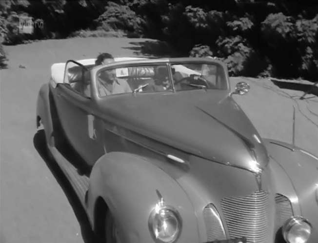 1939 Hudson Country Club Convertible Brougham