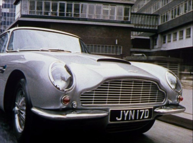 1966 Aston Martin DB6 MkI