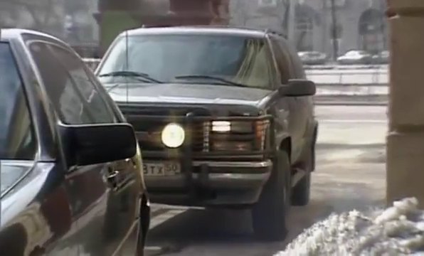 1995 GMC Suburban (W/ a 1992-1993 front) [GMT425]