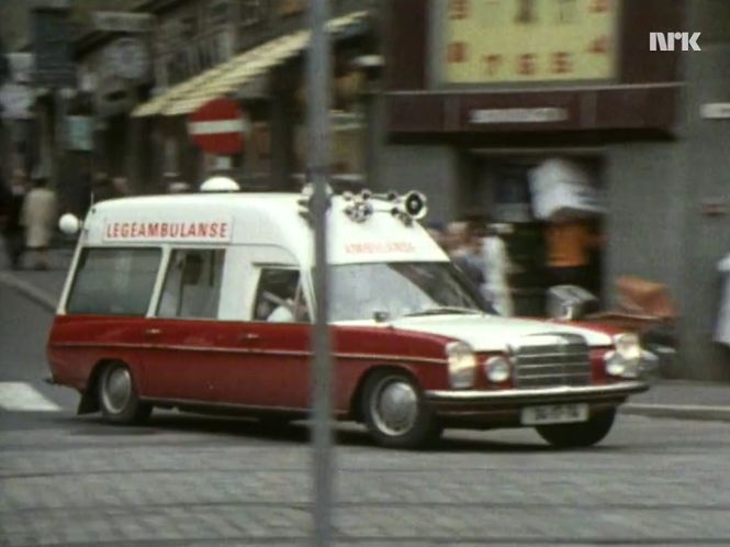 1969 Mercedes-Benz 230 Ambulanse Binz Europ 1200 L [W114]