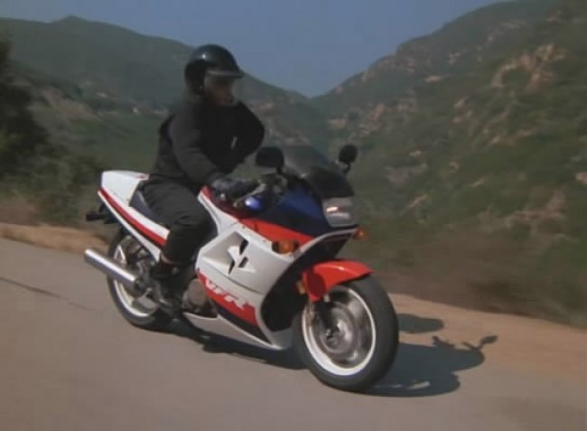 1986 Honda VFR 750 F [RC24]