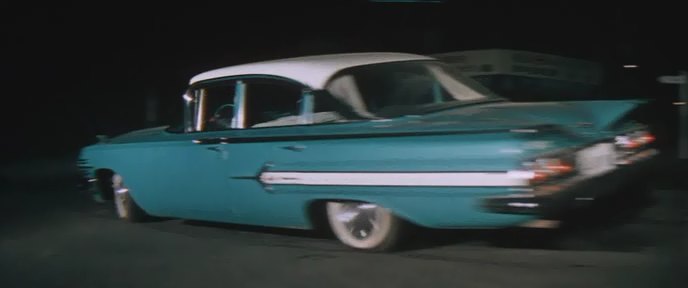 1960 Chevrolet Impala Four-Door Sedan [1719]