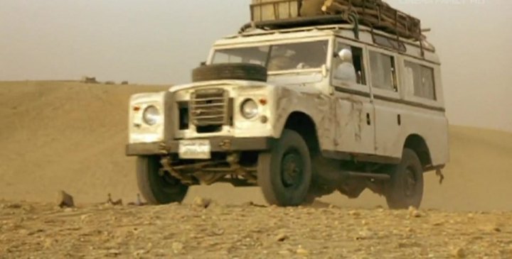 1972 Land-Rover 109'' Series III Station Wagon